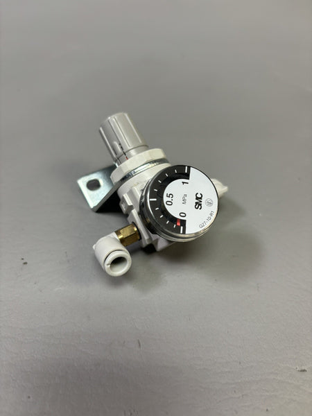SMC AR10-M5BG-A Pneumatic Regulator, Supply: 1.0MPa, Set: 0.05-0.7MPa, M5x0.8