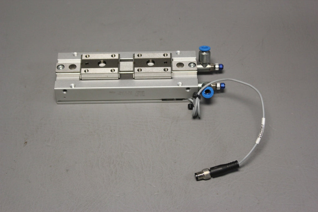 SMC PNEUMATIC GRIPPER CYLINDER MHF2-16D2