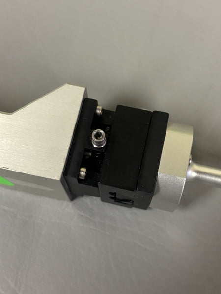 Newport M-DS25-X Series Platform Linear Stage with Mount