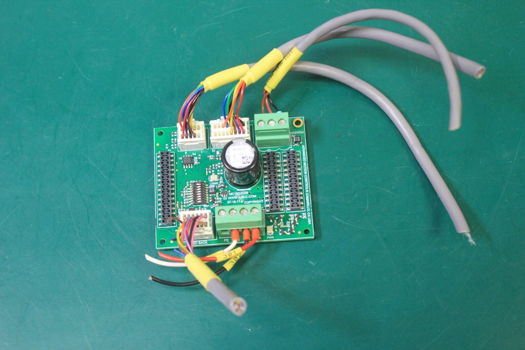 ADVANCED MOTION CONTROLS PCB MOUNT SERVO DRIVE MC1XDZ02B MC1XDZC02