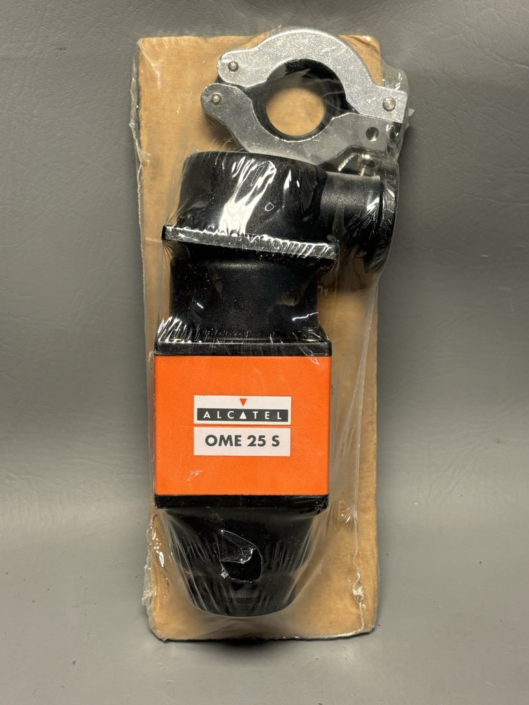 NEW Alcatel Vacuum OME 25 S Oil Mist Separator With Clamp
