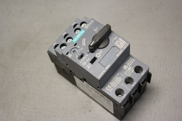 UNUSED SIEMENS SIRIUS 3RV2011-DA15 CIRCUIT BREAKER