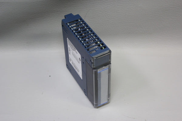 GE PLC OUTPUT MODULE IC694MDL754-ED