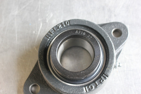 NEW IPTCI 2 BOLT FLANGE BEARING NFL210