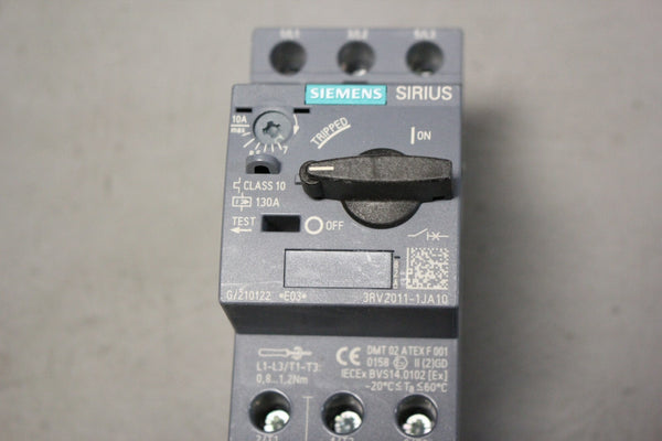UNUSED SIEMENS SIRIUS 3RV2011-1JA10 CIRCUIT BREAKER