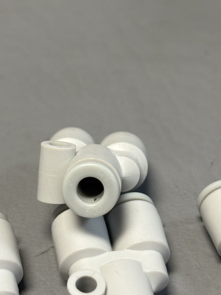 19- KJU04-00 Union Y 4mm Fitting