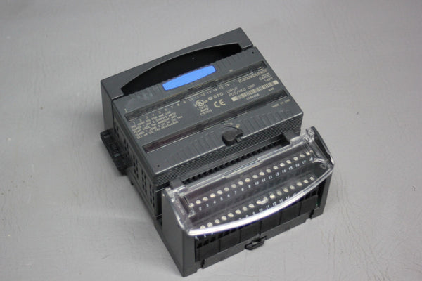 GE FANUC VERSAMAX PLC MODULE WITH CARRIER IC200MDL640F IC200CHS002J