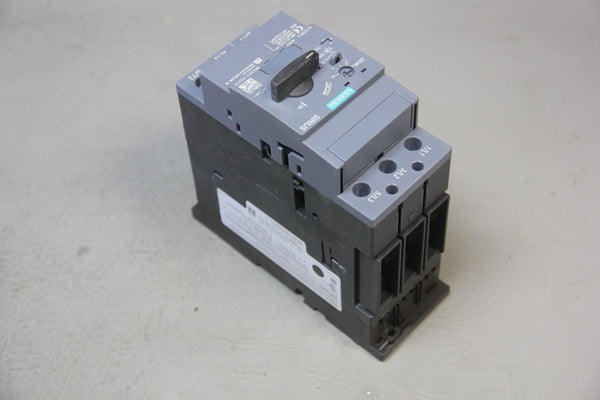 UNUSED SIEMENS MOTOR PROTECTION CIRCUIT BREAKER 3RV2031-4SA10