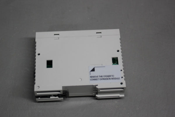 NEW IDEC PLC MODULE FC4A-NO8B1