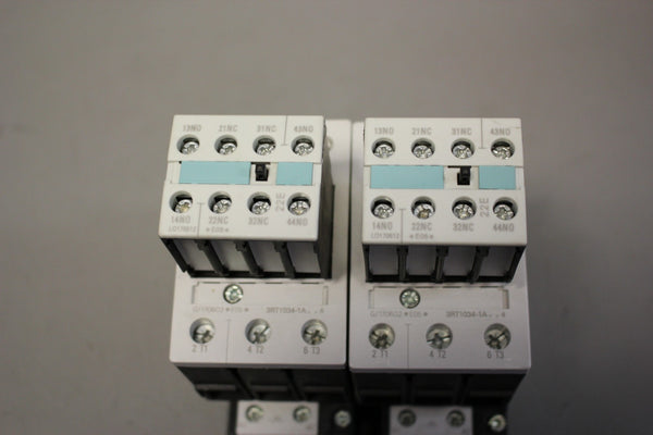 2 UNUSED SIEMENS POWER CONTACTORS WITH AUX BLOCKS 3RT1034-1AP04 & 3RH1921-1HA22