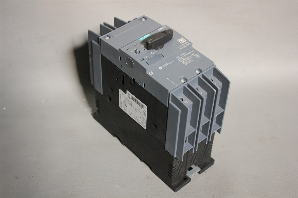 UNUSED SIEMENS SYSTEM PROTECTION CIRCUIT BREAKER 3RV2742-5GD10