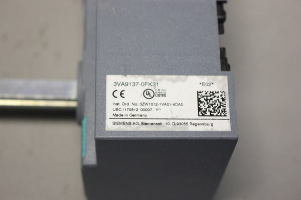 LOT OF 2 SIEMENS DOOR MOUNTED ROTARY OPERATOR SWITCH BREAKER 3VA9137-OFK31