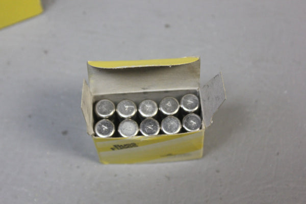 1 BOX OF 10 NEW BUSSMANN BUSS FNQ-R-10 FUSES