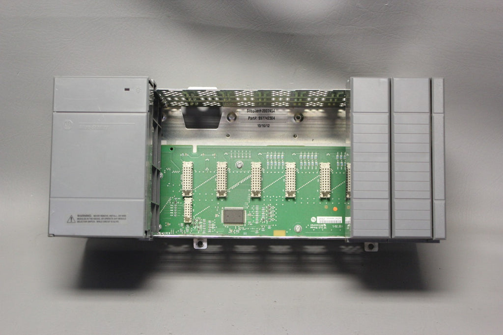 ALLEN BRADLEY SLC500 POWER SUPPLY / 7 SLOT CHASSIS 1746-A7 1746-P3