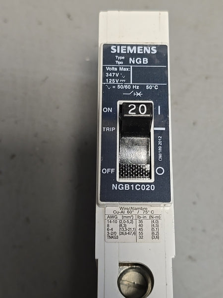 UNUSED SIEMENS 20A CIRCUIT BREAKER NGB1C020