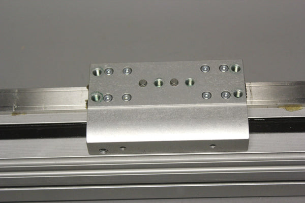 FESTO  BALL SCREW LINEAR ACTUATOR   PN:EGC-70-300-BS-10P-KF-0H-ML-GK