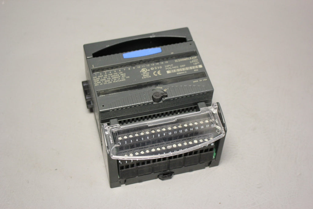 GE VERSAMAX PLC MODULE WITH CARRIER IC200MDL640F & IC200CHS0002