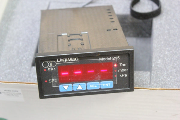 NEW DIGIVAC 215V VACUUM PROCESS CONTROLLER WITH AGILENT 0531 THERMOCOUPLE GAUGE