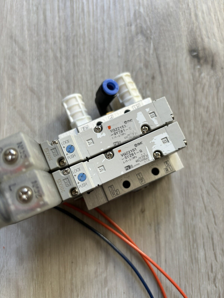 2- SMC SOLENOID VALVE BLOCK VQZ2151-5YZB1-Q 0.15-0.7 MPa
