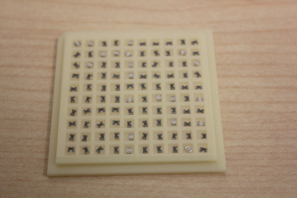 100 New Vishay/Dale Mil Spec Chip Resistors JANM55342 1.33K