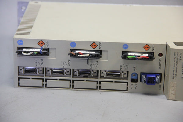 YASKAWA DRIVEPACK SERVO UNIT SGDC-020202ARB