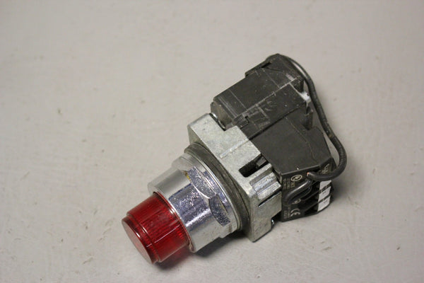 USED SIEMENS FULL VOLTAGE LIGHTING MODULE 52PT6D2A