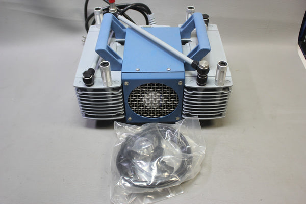 NEW VACUUBRAND ME 8 VACUUM DIAPHRAGM PUMP 696183