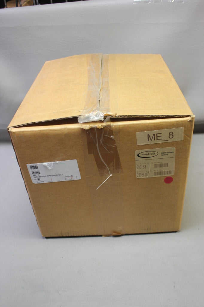 NEW VACUUBRAND ME 8 VACUUM DIAPHRAGM PUMP 696183