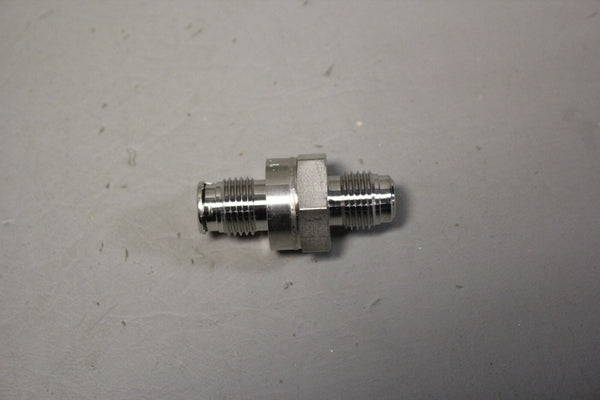 UNUSED SWAGELOK SS CHECK VALVE CW SERIES