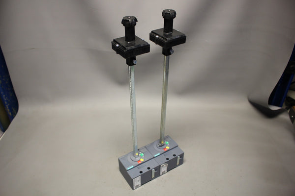 LOT OF 2 SIEMENS DOOR MOUNTED ROTARY OPERATOR SWITCH BREAKER 3VA9137-OFK31