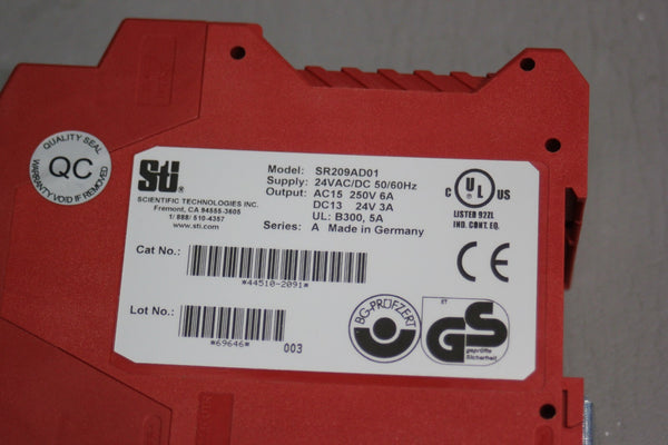 STI SR209AD SAFETY RELAY SR209AD01