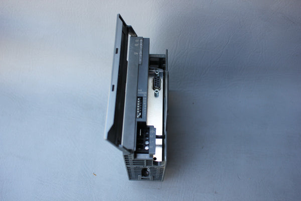 SIEMENS 6ES7 153-1AA03-0XB0 INTERFACE MODULE