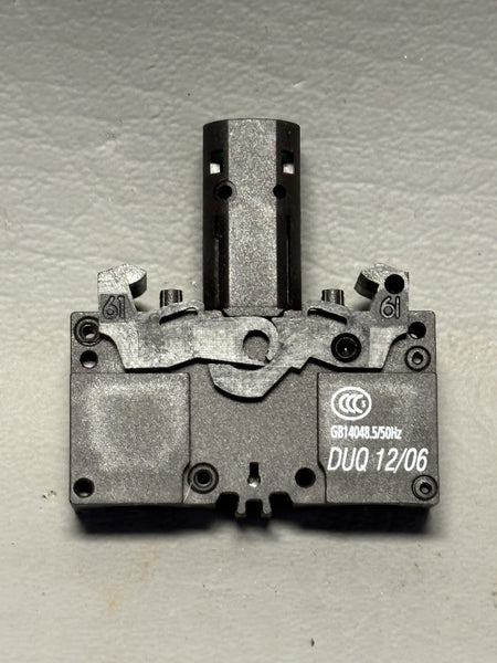 1- Siemens 3SB3400-1QA Lamp Socket