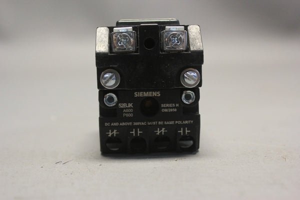 SIEMENS 52PP2G3AB GREEN MUSHROOM  HEAD ILUMINATED PUSH & PULL BUTTON