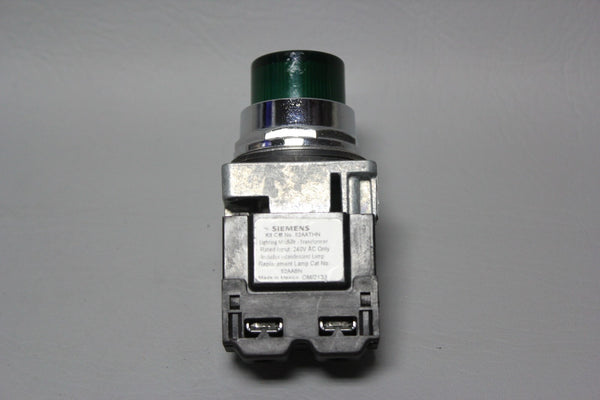 SIEMENS GREEN OIL TIGHT PILOT LIGHT 52PL4H3 W/ 52AATHN