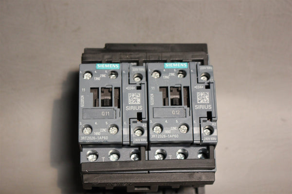 Unused SIEMENS REVERSING CONTACTOR 3RA2326-8XB30-1AP6