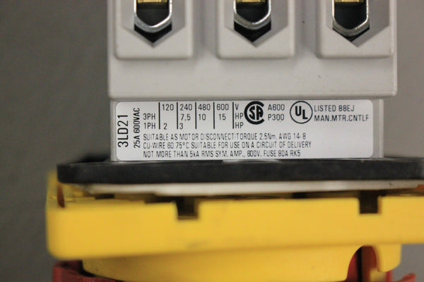 SIEMENS 3LD2103-0TK53 3 POLE DISCONNECT SWITCH