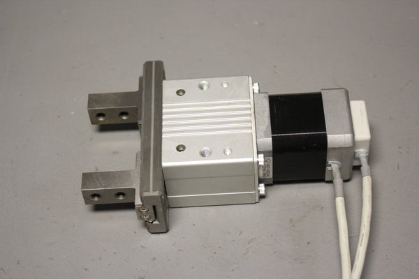 SMC ROBOT GRIPPER WITH MOTOR  LEHZ32K2-22-R5C918