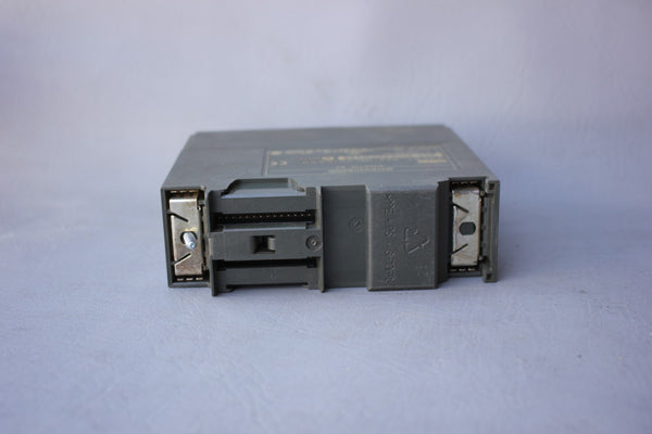 SIEMENS 6ES7 322-1BL00-0AA0 INPUT MODULE TERMINAL BLOCK