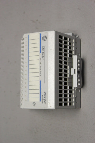 ALLEN BRADLEY FLEX 1/0 1794-1B16 OUTPUT RELAY