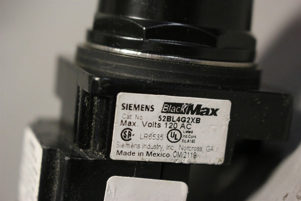 SIEMENS BLACKMAX ILLUMINATED RED PILOT LIGHT 52BL4G2XB W/52AATG2B