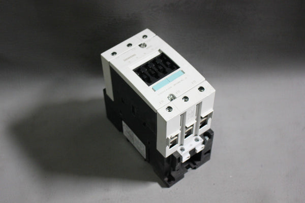SIEMENS POWER CONTACTOR   3RT1044-1AC20
