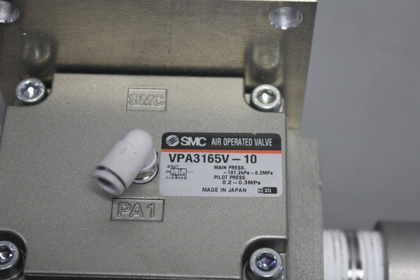 UNUSED SMC AIR OPERATED VALVE WITH HOSES VPA3165V-10