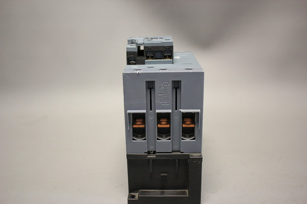 UNUSED SIEMENS POWER CONTACTOR 3RT2046-1AV60-0UA0