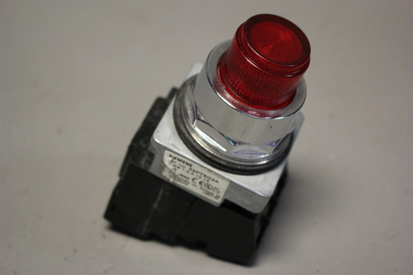 SIEMENS ILLUMINATED RED PUSH-BUTTON PILOT LIGHT 52PT6G2A W/52BJK, 52AATGN