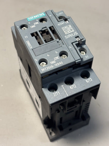 SIEMENS Contactor 3RT2026-1KB40