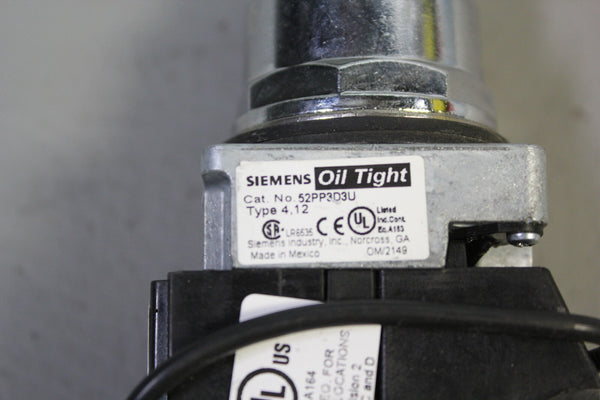 SIEMENS 52PP3D3U PUSH BUTTON GREEN LED OIL TIGHT