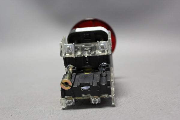 UNUSED ALLEN-BRADLEY ILLUMINATED EMERGENCY STOP BUTTON 800T-FXQH24RA1