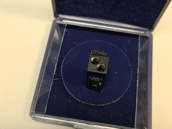 HELLMA LIGHT PATH FLOW THROUGH CELL QS 0.050 