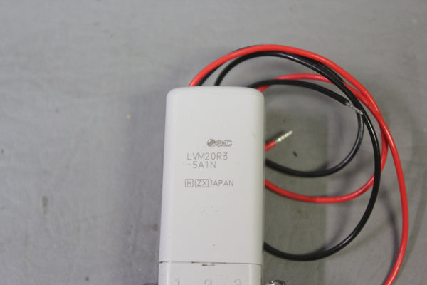 UNUSED SMC LIQUID CHEMICAL SOLENOID VALVE LVM20R3-5A1N